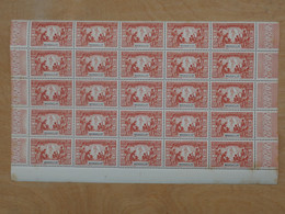 B I 10 MADAGASCAR  DEMIE FEUILLE DE  25 TP  90C  1935 - Unused Stamps