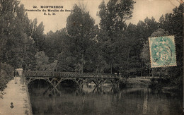 N°101501 -cpa Montgeron -passerelle Du Moulin De Senlis- - Montgeron