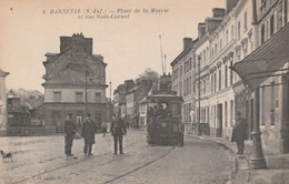 76 - DARNETAL - Place De La Mairie Et Rue Sadi Carnot - Darnétal