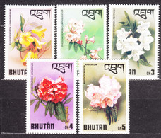 Bhutan 1976 Flowers Mi#638,639,640,641,642 Mint Never Hinged - Bhutan