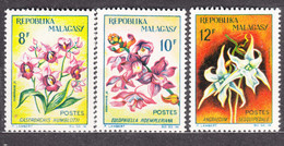 Madagascar 1963 Flowers Mi#504-506 Mint Never Hinged - Madagascar (1960-...)