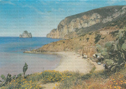 CARTOLINA  COSTIERA DI MASUA,IGLESIAS,SARDEGNA,FONTANA A MARE-ISOLA,ESTATE,VACANZA,BOLLO STACCATO,VIAGGIATA 1961 - Iglesias