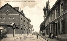 Quiévrain Ecole Communale Et Rue De La Station - Quievrain