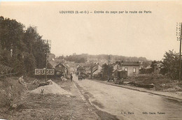 LOUVRES-entrée Du Pays  Par La Route De Paris - Louvres