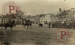 PERUWELZ GERMANS IN THE SQUARE 1918  HAINAUT    RPPC CARTE PHOTO  WWI WWICOLLECTION - Péruwelz