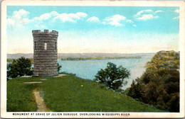 Iowa Dubuque Monument At Grave Of Julien Dubuque Overlooking Mississippi River Curteich - Dubuque