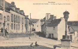 ¤¤   -    ROCHEFORT-en-TERRE   -  La Rue De L'Eglise Et La Calvaire    -   ¤¤ - Rochefort En Terre