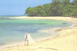 Republica Dominicana:Dorada Beach With Fiherman - Repubblica Dominicana