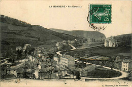 La Monnerie * Vue Générale Sur Le Village * La Route - Autres & Non Classés