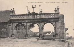 Sizun Arc De Triomphe - Sizun