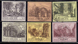 CITTÀ DEL VATICANO VATICAN VATIKAN 1976 VEDUTE ARCHITETTONICHE E FONTANE VIEWS AND FOUNTAINS SERIE COMPLETA SET USATA - Used Stamps