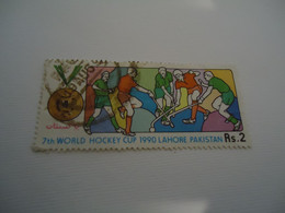 PAKISTAN   USED    STAMPS  HOKEY    SPORTS  1990 - Jockey (sobre Hierba)