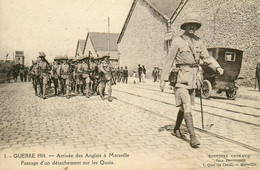 Marseille * Guerre 1914 Arrivée Anglais Passage Détachement Sur Les Quais * Au Dos FM Cachets Troupes Interprètes - Non Classés