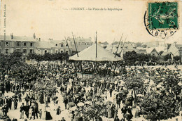 Lorient * La Place De La République * Kiosque à Musique * Jour De Fête - Lorient