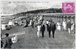 DEAUVILLE_La Plage Fleurie Et Les Bains - Deauville