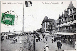 14- DEAUVILLE (Les Planches) - Deauville