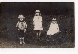 17 - HERVE Ou Sa Région - 3 Enfants Dans Un Jardin Ou Une Prairie *Photographe BRAHAM* - Herve