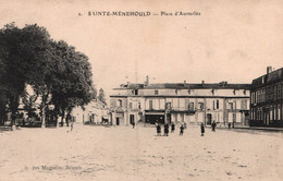 Sainte Ménehould - La Place D'austerlitz - Pharmacie - Sainte-Menehould