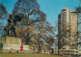 Postcard UK England London Hyde Park Achilles Statue Hilton Hotel - Hyde Park