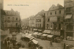 Brive * La Place De L'hôtel De Ville * Marché Foire - Brive La Gaillarde