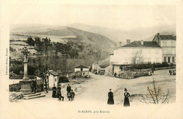 St Alban * Place Du Village * Près Roanne * Bascule Balance Poids Public - Autres & Non Classés