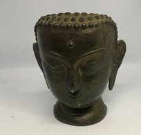 Sculpture Tête De Bouddha En Bronze - Bronzen