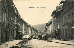 Nantua * La Rue Du Collège * Jour De Marché Foire - Nantua