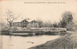 CPA NOUVELLE CALEDONIE - Debarcadere De La Foa - Collection Barrau - Nuova Caledonia