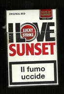 Tabacco Pacchetto Di Sigarette Italia - Lucky Strike ( I Love ) Da 20 Pezzi - Vuoto - Empty Cigarettes Boxes