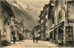 Chamonix * La Rue Nationale Et Le Mont Blanc * Commerces Magasins - Chamonix-Mont-Blanc