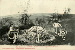 Saulieu * Les Charbonniers , Préparation Du Fourneau * Métier Ancien - Saulieu