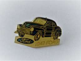 PINS Automobiles FORD 1947 / 33NAT - Ford