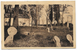 URRUGNE - La Chapelle De Soccori Et Les Vieilles Tombes Basques - Urrugne