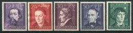 GENERAL GOVERNMENT 1942 3rd Anniversary  MNH / **.  Michel 96-100 - Algemene Overheid