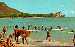 Hawaii Waikiki Beach The Outrigger Canoe Ride - Honolulu