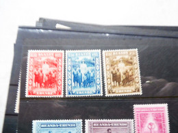 Ruanda Urundi  108/110 Neuf * Mh Plakken Parfait Perfect - Unused Stamps
