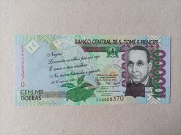 Billete De Santo Tome Y Principe 100000 Dobras, Año 2005, Nº Bajisimo 0005370, UNC - San Tomé E Principe