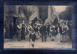 42. Saint Just Sur Loire. La Fête Locale Et Le Départ Du Défilé - Saint Just Saint Rambert