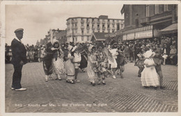 Knocke  Knokke       Bal D'enfants Sur La Digue     Edit Real Photo N° 643 - Knokke