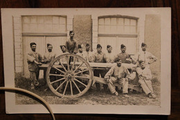 Carte Photo 1900's CPA AK  Animée Soldats Guerre Militaria - Regimenten