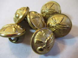 6 Petits Boutons D'uniforme/Avec Grenade éclatant/Origine à Déterminer/TWW Paris /Vers 1920-1950     BOUT145 - Buttons