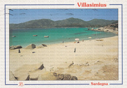 CARTOLINA  VILLASIMIUS,CAGLIARI,SUD SARDEGNA,SPIAGGIA DEL RISO-MARE,VACANZA,BARCHE A VELA,BELLA ITALIA,VIAGGIATA 1996 - Olbia