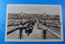 Compiegne & Briare,  Pont Canal Péniche Binnenvaart Lichters Kanaal  2 X Cpa - Handel