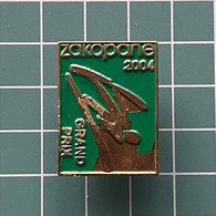 Badge Pin ZN012638 - Skiing Ski Jumping Poland Zakopane Grand Prix 2004 - Sports D'hiver