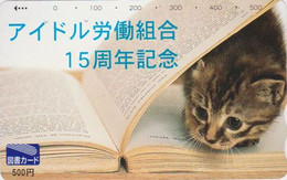 Carte Prépayée JAPON - ANIMAL - CHAT Sous Un Livre / 500 YENS  - CAT JAPAN Prepaid Tosho Book Card - KATZE - MD 602 - Chats