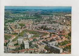 Sorgues (84) : Vue Générale Aérienne Sur Le Quartier De La Mairie En 1988 GF. - Sorgues