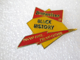 PIN'S    BIÈRE  BUDWEISER BLACK HISTORY - Bière