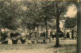 Penbron Penbron , Le Croisic Et La Turballe * Repos Sous Les Grands Arbres * Enfants - Le Croisic