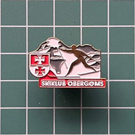 Badge Pin ZN012655 - Skiing Ski Jumping Switzerland Skiklub Obergoms - Sports D'hiver