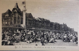 Knokke Zoute Het Strand En Dijk In Het Zomerseizoen Niet Gelopen - Knokke